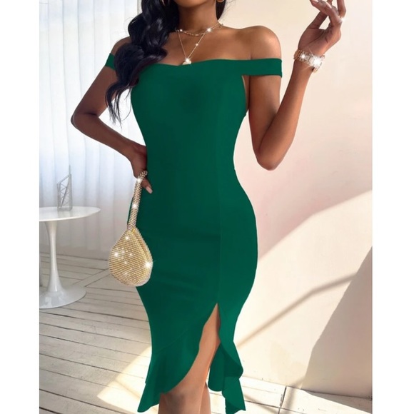 Slit thigh ruffle hem bodycon dress - Picture 13 of 15